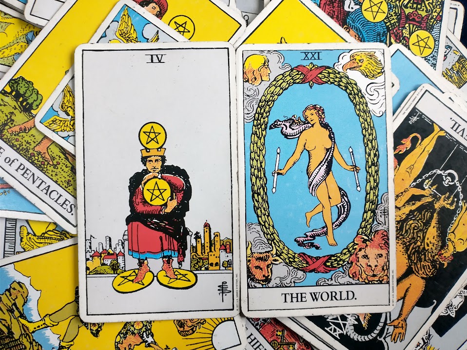 Una introducción, al Tarot la Videncia y Astrología